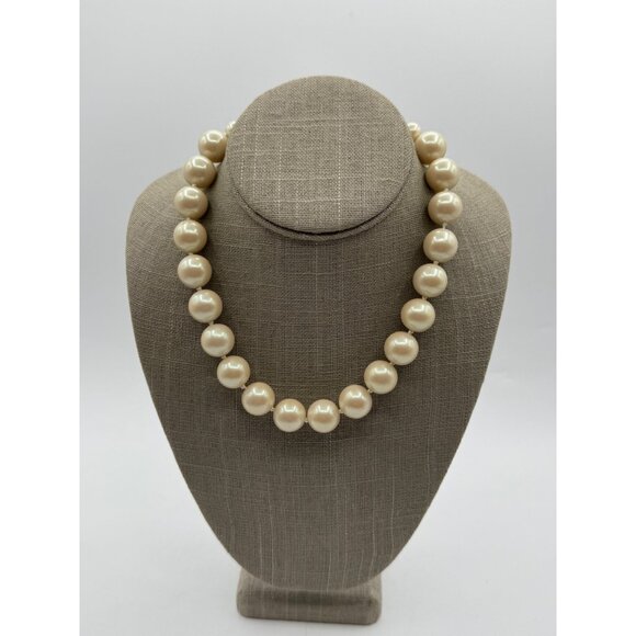 Chunky Hand Knotted Large Faux Pearls Statement Necklace Cream Color - Picture 1 of 7